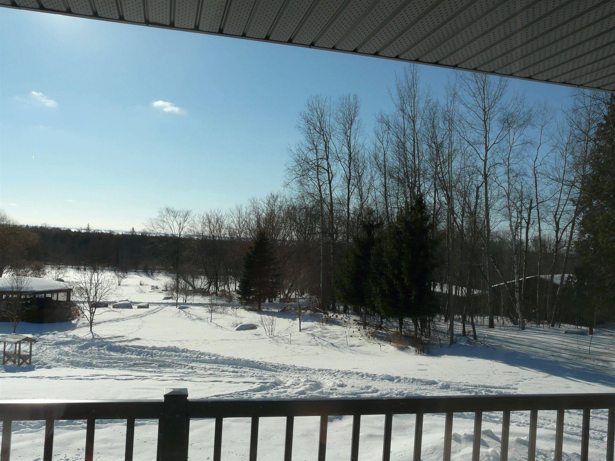 Auberge Des Gallant Rigaud Kültér fotó